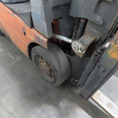 Toyota 8FGCU18 2900Lbs LP Gas Forklift 189" Lift Side Shift Fork Positioner