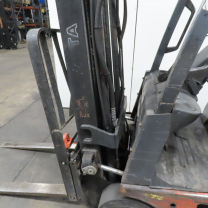 Toyota 8FGCU18 2900Lbs LP Gas Forklift 189" Lift Side Shift Fork Positioner