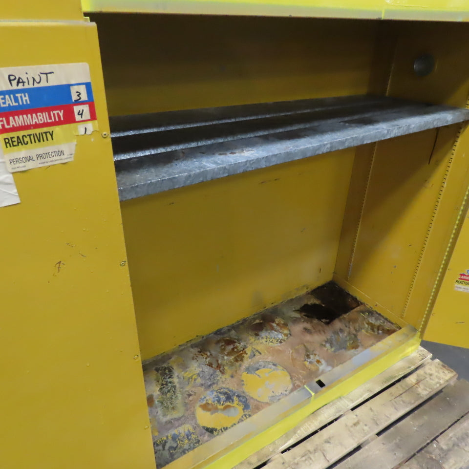 Justrite 30 Gallon Flammable Liquid Storage Cabinet 1 Shelf 43" x 18" x 44" Tall