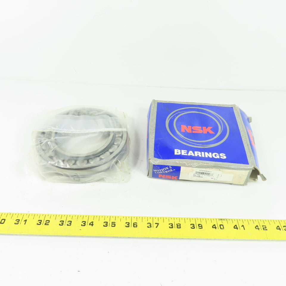 NSK 22215EAE4C3 Spherical Roller Bearing 130mm OD x 70mm Bore NEW