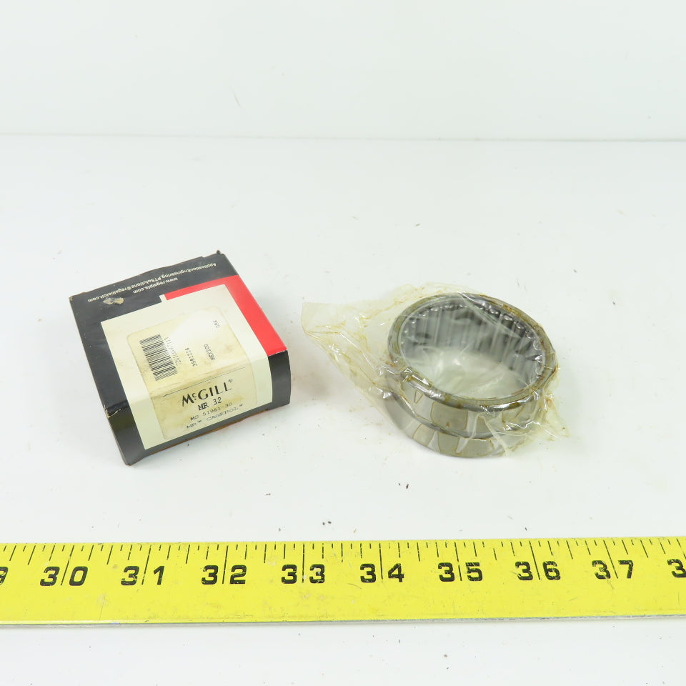 McGill MR 32 Cagerol Needle Roller Bearing 2-9/16" OD NEW