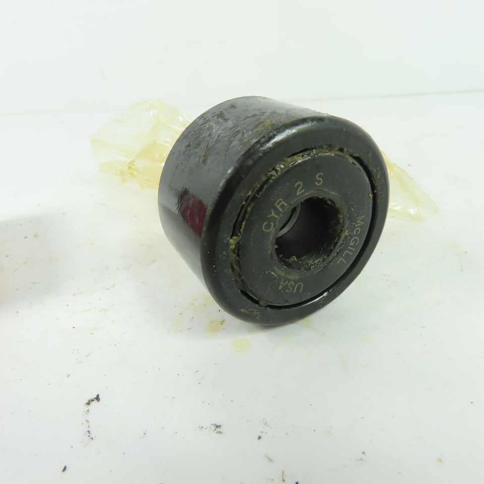 McGill CYR 2 S Cam Yoke Roller Bearing 2" OD x 5/8" Bore NEW