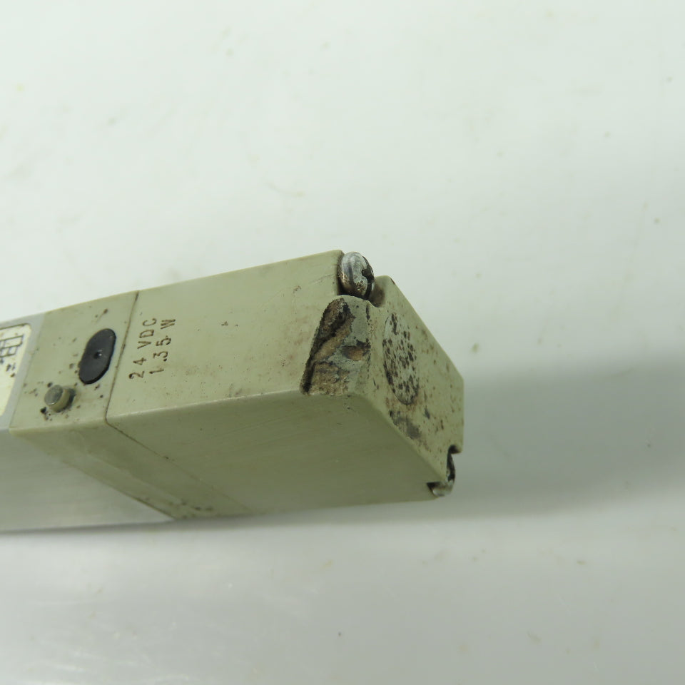 Numatics 051BB5Z2MN00061 Solenoid Air Valve 24VDC 1.35W 120 PSIG