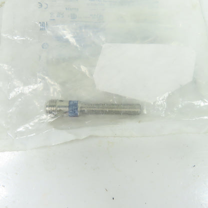Telemecanique XS1M08MA230K Inductive Proximity Sensor 24-240V AC/DC M8 Sn 1.5mm