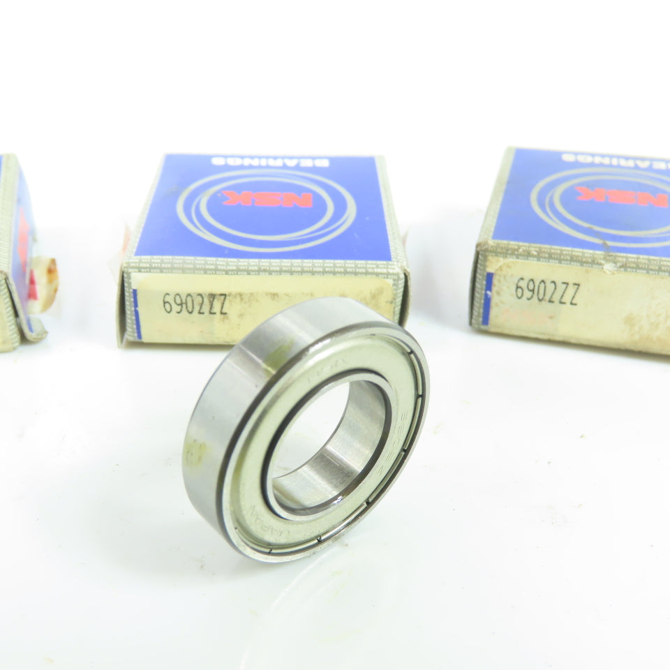 NSK 6902ZZ Shielded Deep Groove Ball Bearings 28mm OD 15mm Bore NEW Lot of 3