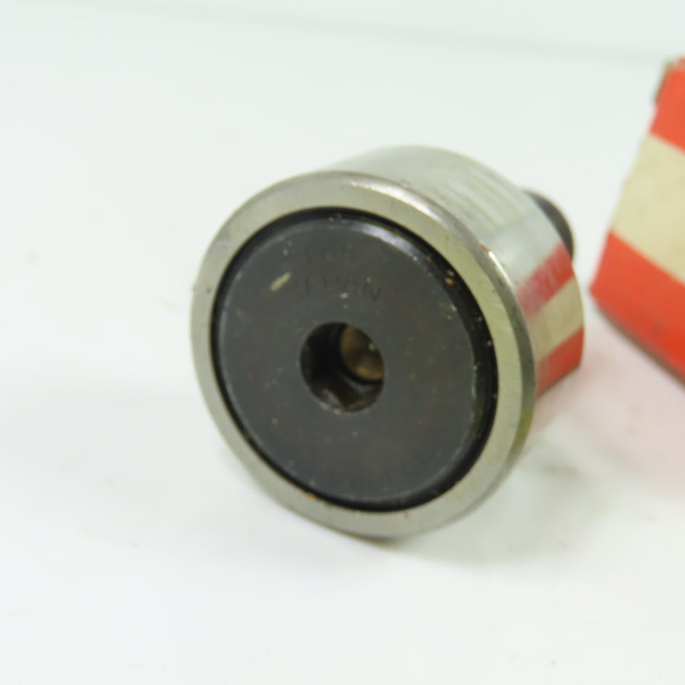 IKO CF18VBUU Stud Type Cam Follower NEW