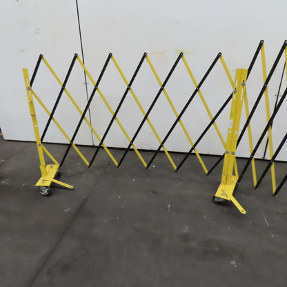 Illinois Engineered Products XL1240 40" Tall x 20' Long Portable Barrier Gate