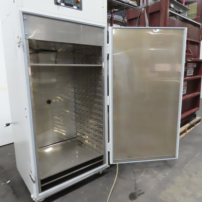 SPX CEO 932-4 Blue M 32Cu/Ft Humidity Testing Chamber 220V 1Ph W/ Chart Recorder