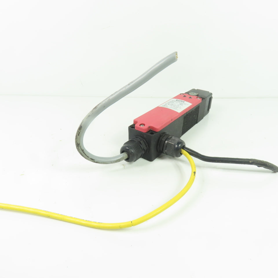 SUNS SSD6191-SL13A-U-24-L2-A Safety Interlock Switch 24V