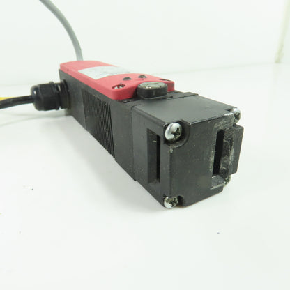 SUNS SSD6191-SL13A-U-24-L2-A Safety Interlock Switch 24V