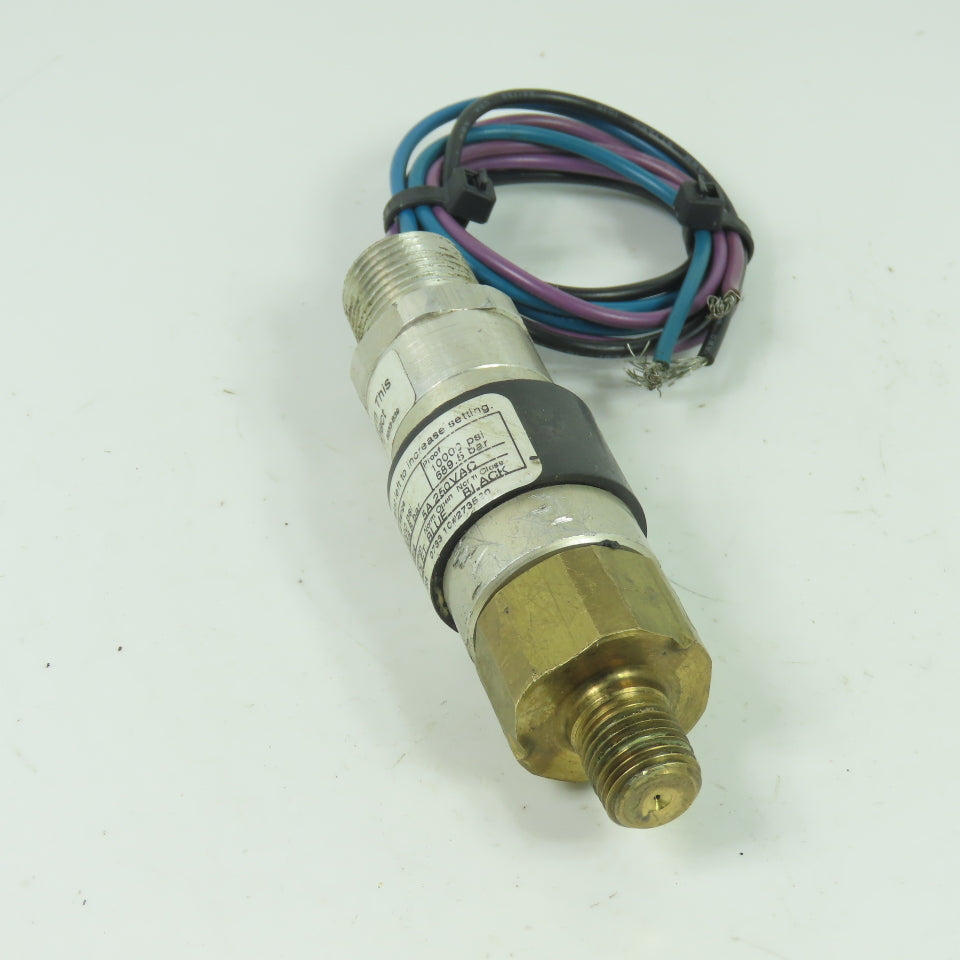 United Electric Controls 10-C14 180-3000 PSI Compact Pressure Switch 5A 250VAC