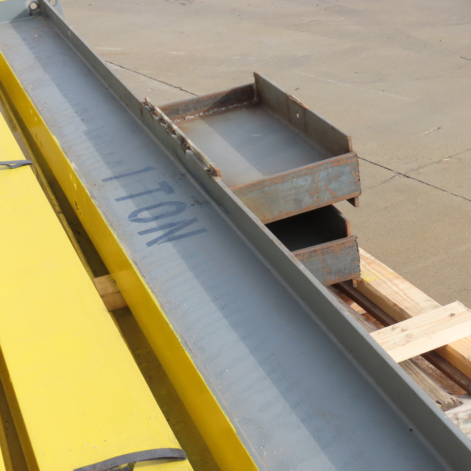 1 Ton 4 Post Freestanding Monorail Trolley Crane Bay 34' Travel 140" Tall