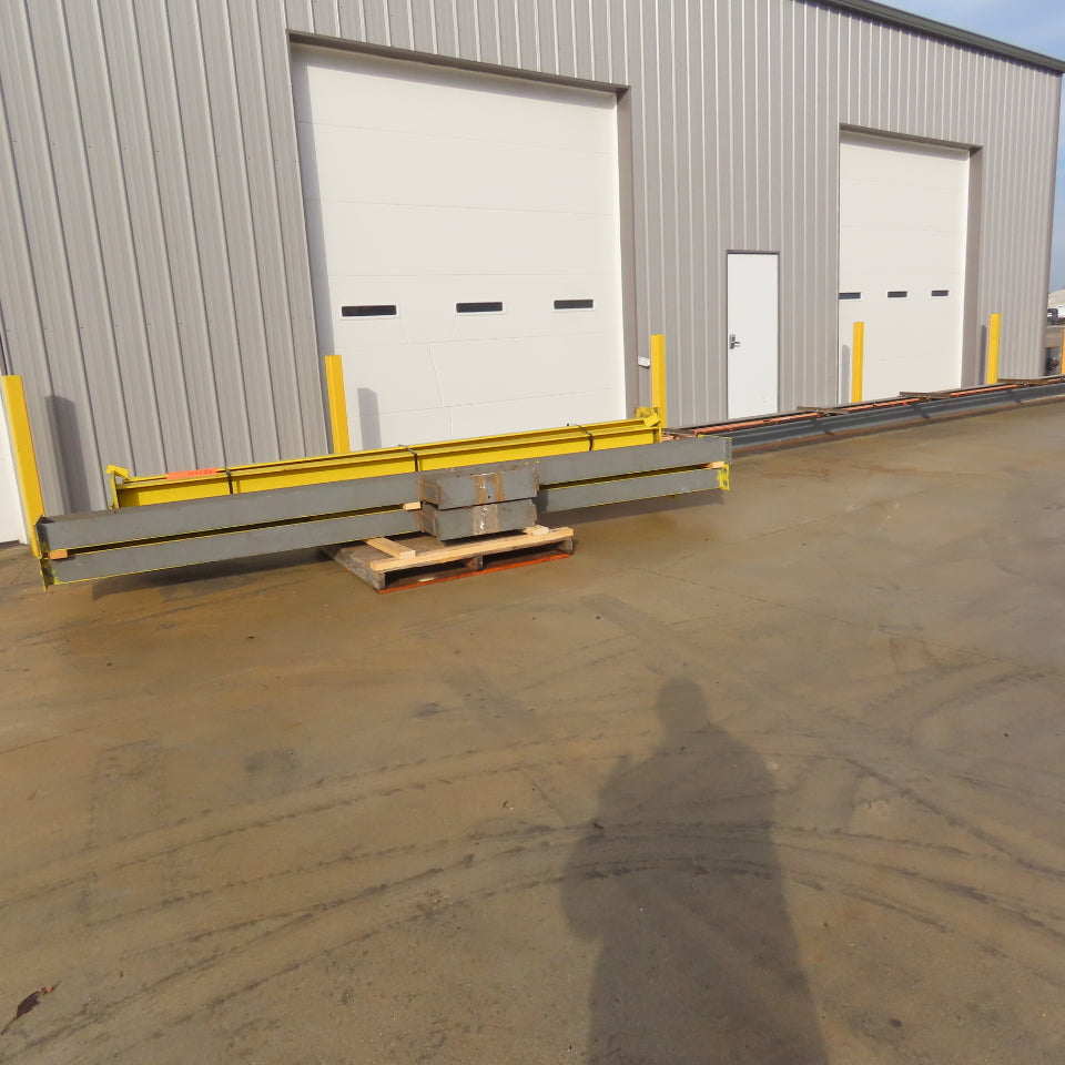1 Ton 4 Post Freestanding Monorail Trolley Crane Bay 34' Travel 140" Tall