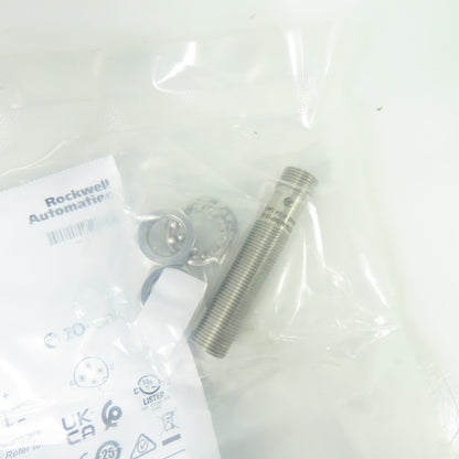 Allen Bradley 871TM-M6NP12-D4 Inductive Proximity Sensor 10-30VDC PNP 6mm NEW