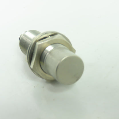 Allen-Bradley 871TM-BH8N18-R3 Inductive Proximity Sensor 20-250V AC/DC NEW