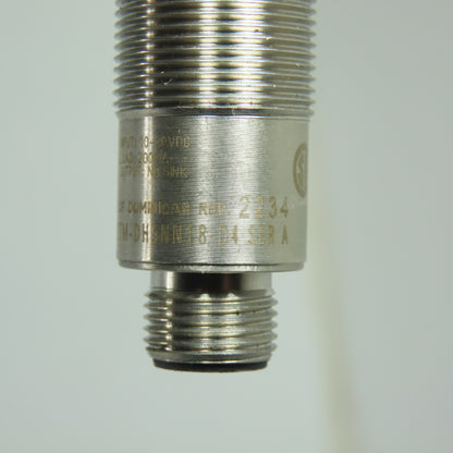 Allen-Bradley 871TM-DH5NN18-D4 Proximity Sensor 10-30VDC 200mA NEW