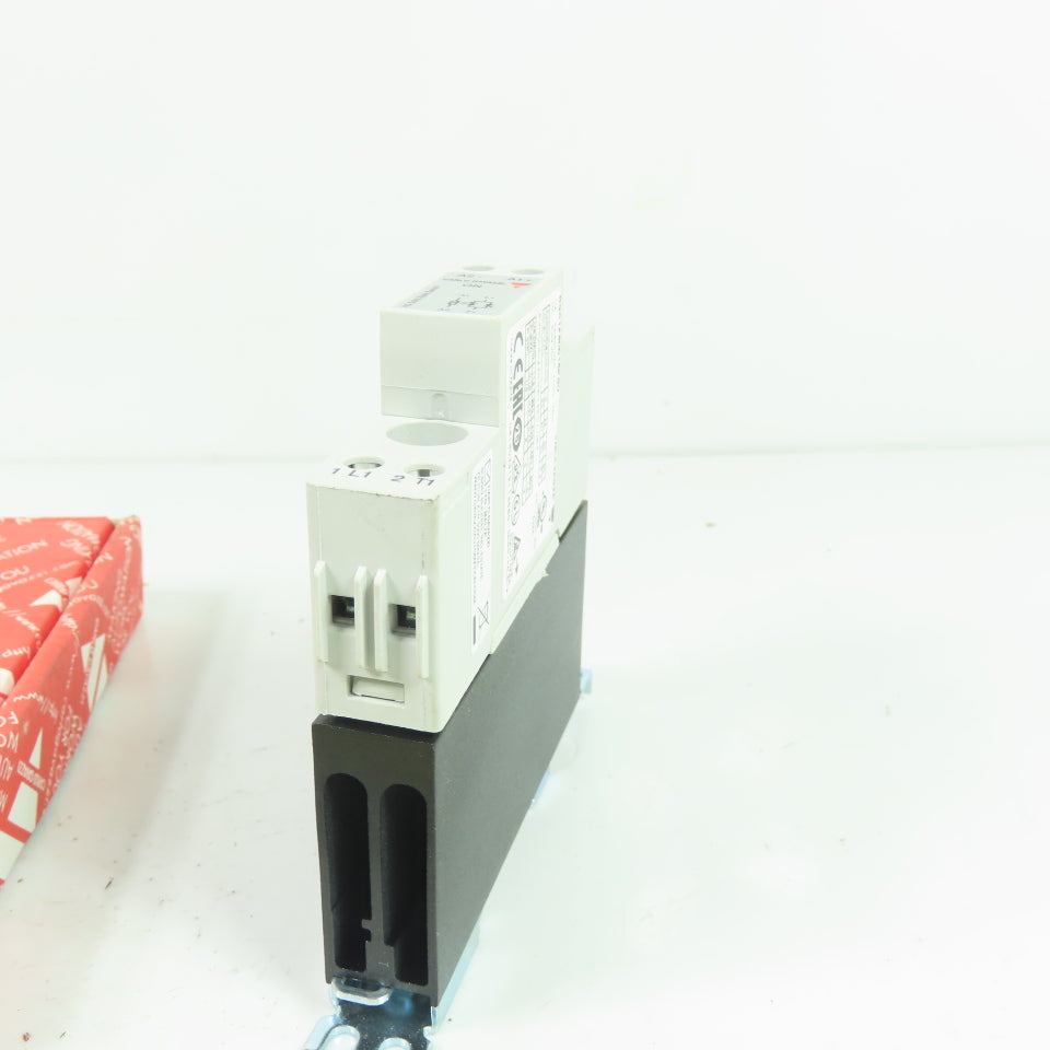 Carlo Gavazzi RGC1A60D15KGU Solid State Relay 600V 20A 4-32VDC NEW