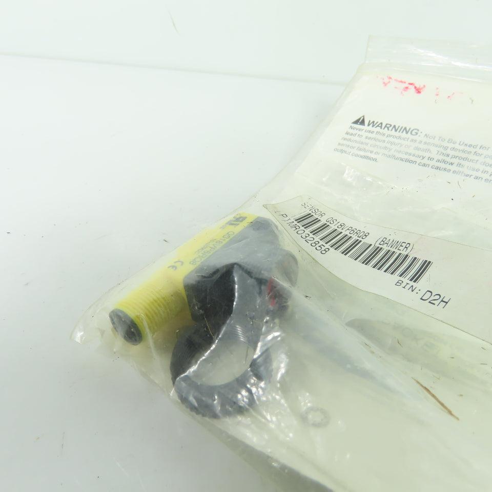 Banner QS18VP6RQ8 WORLD-BEAM Photoelectric Sensor 10-30VDC PNP NEW