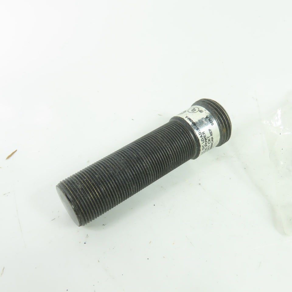 Allen-Bradley 871Z-BW5N18-N3 Inductive Proximity Sensor 40-250V AC/DC 18mm