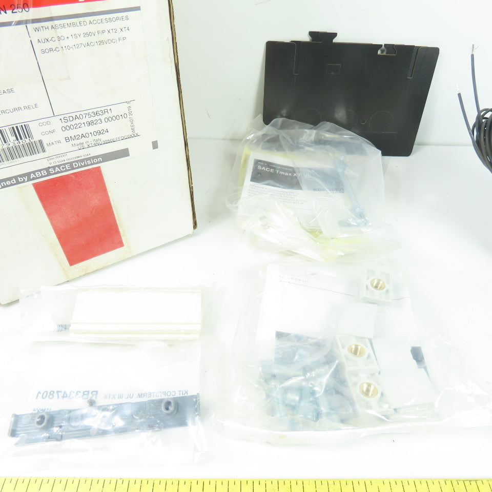 ABB XT4NU3250EFFDC0XXX SACE TMAX XT4 N 250 250A 3-Pole Circuit Breaker 600V Ekip