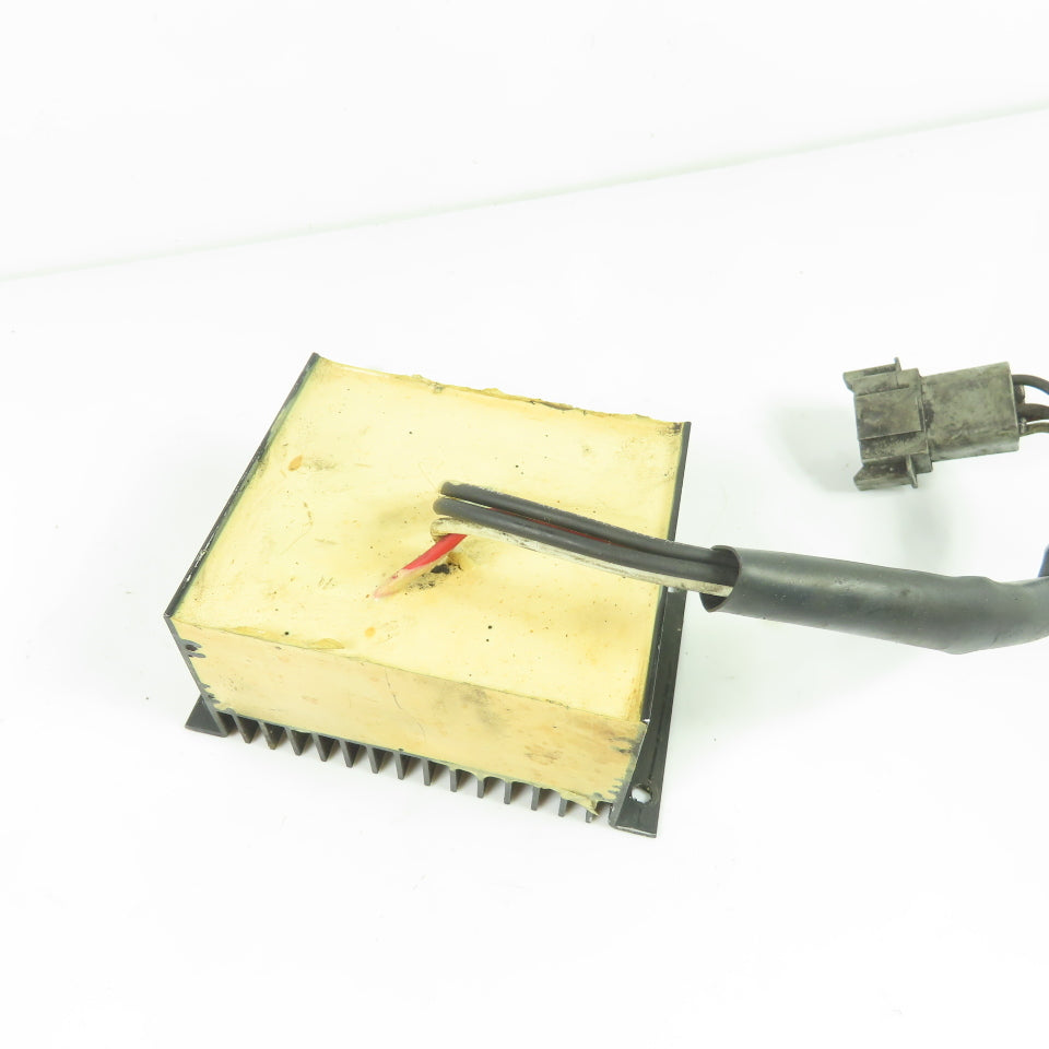 J.W. Speaker Corp. Model 6400 DC-DC Converter 24-48VDC Input 12VDC Output 113W