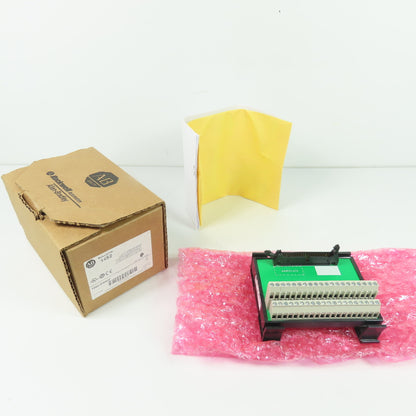 Allen-Bradley 1492-IFM40F 40-Point Fused Interface Module 0-264V AC/DC NEW