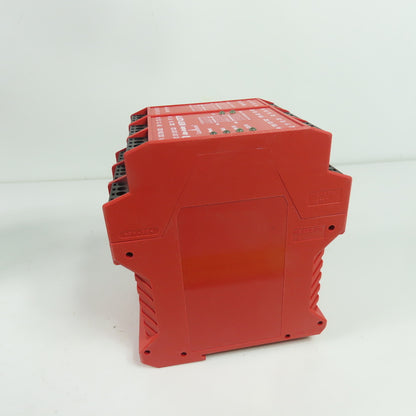 Allen-Bradley MSR142RTP 440R-G23215 Guardmaster Safety Relay Ser A NEW