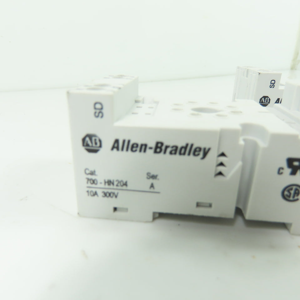 Allen-Bradley 700-HN204 Relay Socket 10A 300V Lot Of 2