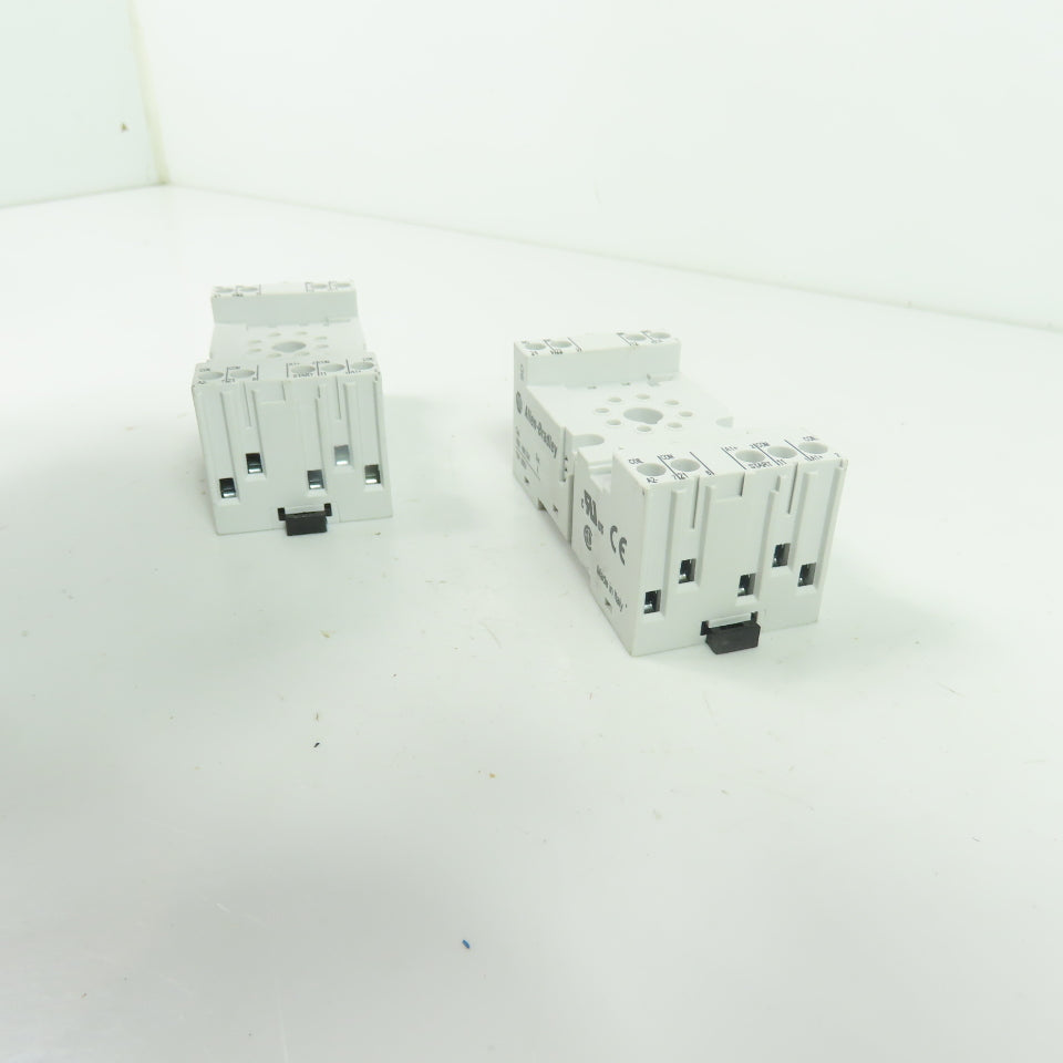 Allen-Bradley 700-HN204 Relay Socket 10A 300V Lot Of 2