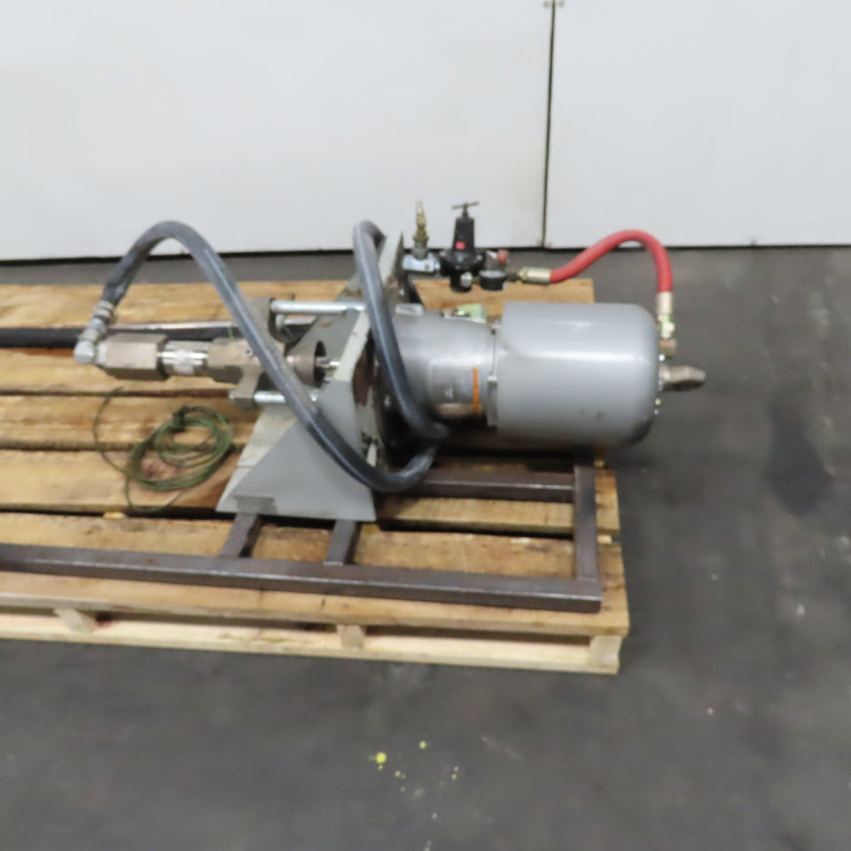 Graco Senator 217-540 17:1 Unloader Bucket Pump Dura-Flo 750