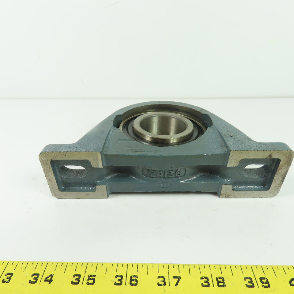 Dodge 124136 1-11/16" Bore 2-Bolt Pillow Block Ball Bearing
