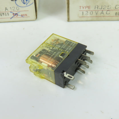 IDEC RJ2S-CL-A120 General Purpose Relays 8A 120VAC Lot Of 12
