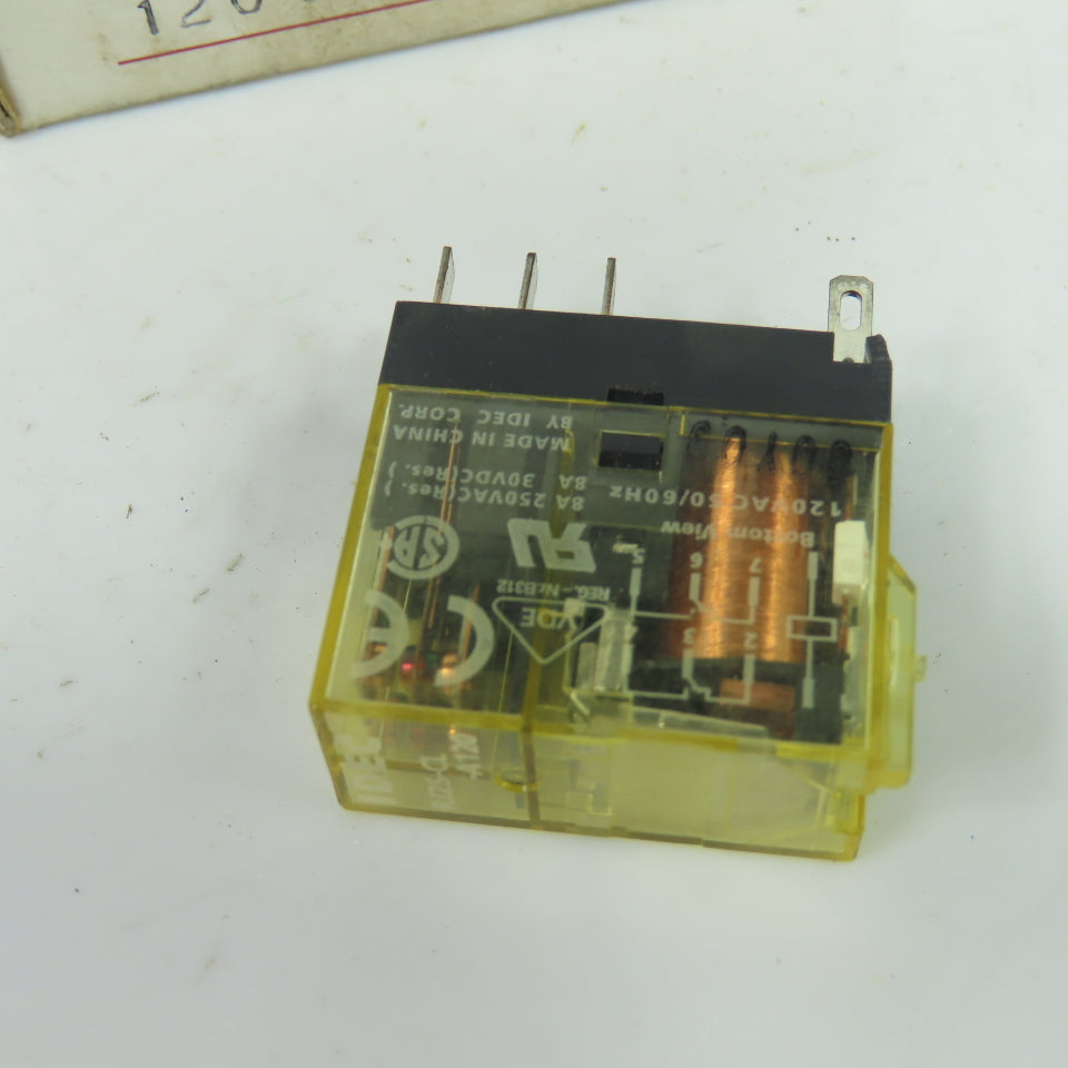 IDEC RJ2S-CL-A120 General Purpose Relays 8A 120VAC Lot Of 12