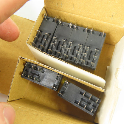 IDEC RJ2S-CL-A120 General Purpose Relays 8A 120VAC Lot Of 12