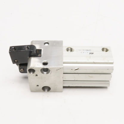 PHD CRS6U 32 x 40 -M Compact Pneumatic Power Clamp Cylinder 90°