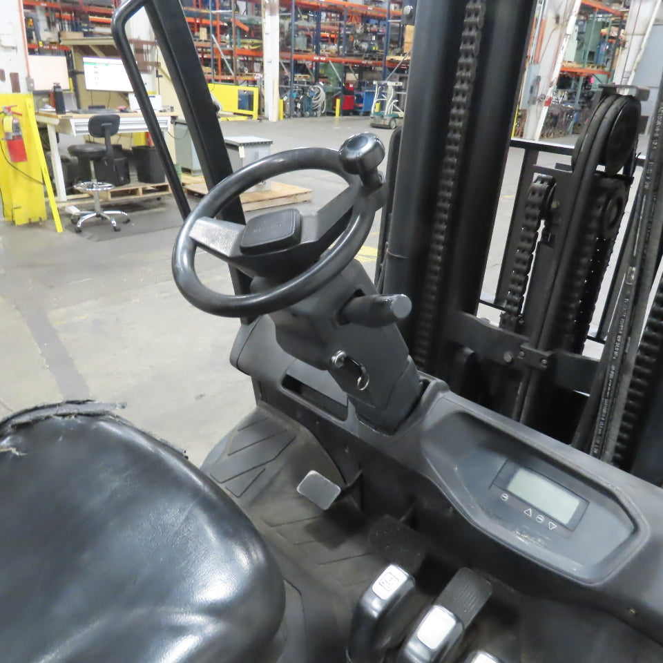 Doosan GC45S-9 8500lb Cap LP Forklift 185" Lift 2-Stage Mast Side Shift 5225Hrs