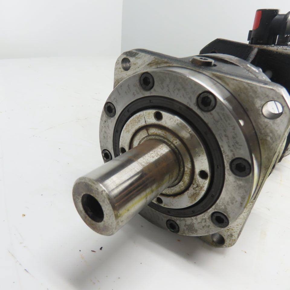 Lenze Vogel MDSKSRS071-03 421028 2.00kW Servo Gear Motor 330V 3400RPM 20:1 Ratio
