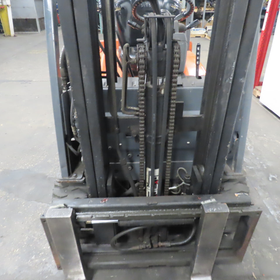 Toyota 7FBEU20 36V 3-Wheel Electric Forklift 3750lb Cap. 107" Lift 2-Stage