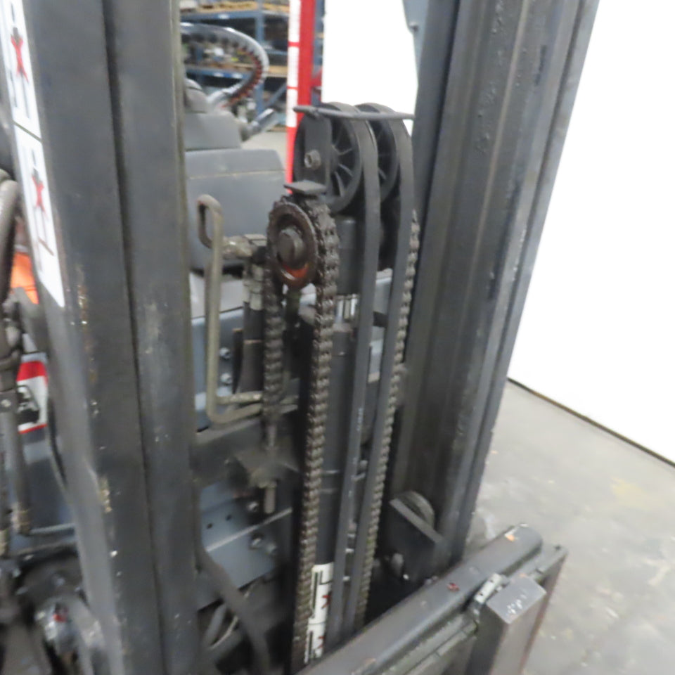 Toyota 7FBEU20 36V 3-Wheel Electric Forklift 3750lb Cap. 107" Lift 2-Stage