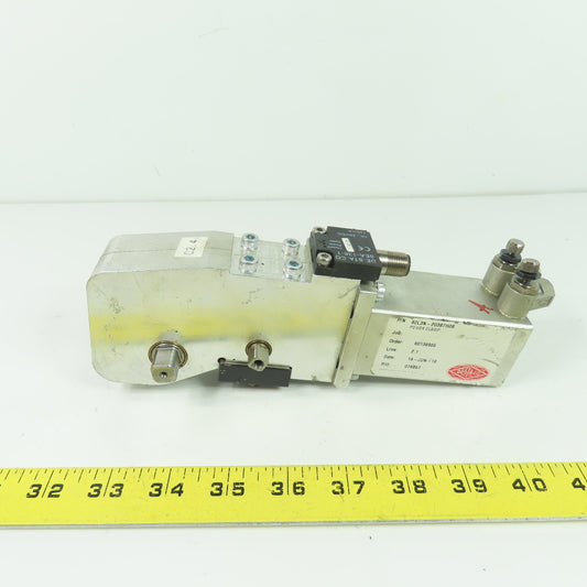 Destaco 82L3N-203B7H0B Pneumatic Power Clamp W/ Sensor 10-30VDC 6 bar