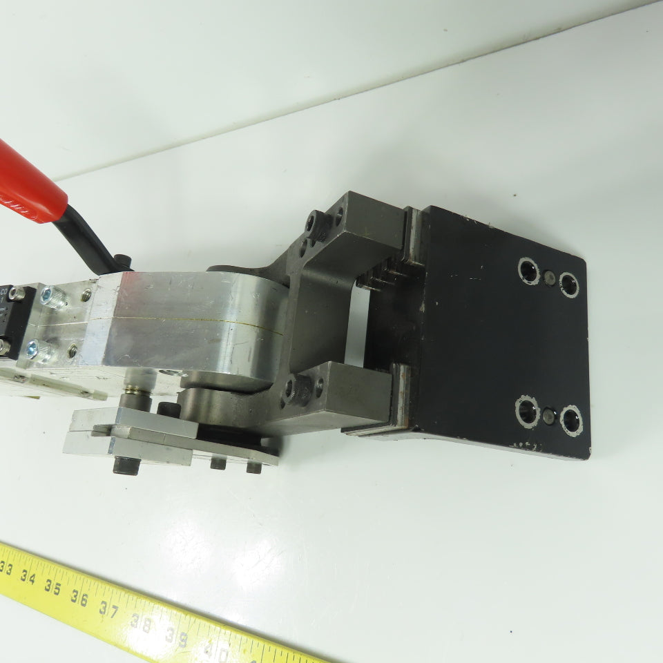 Destaco 82L4N-20300H0B1 82L4N-203B7H0B Pneumatic Power Clamp 30VDC 6 bar