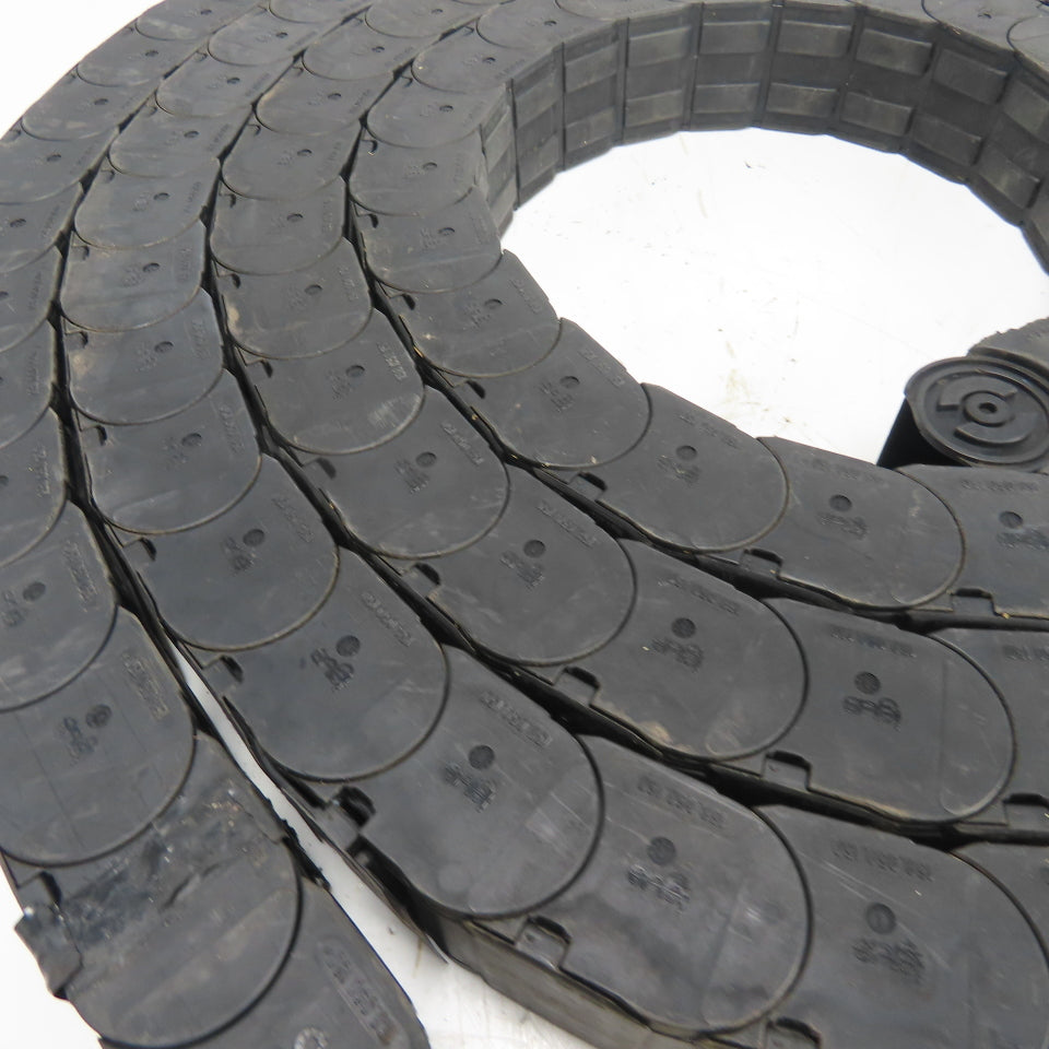 Igus 158.050.150 Cable Carrier Energy Drag Chain 158 1.5" x 2" ID 18' Long