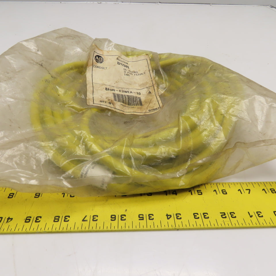 Allen-Bradley 889R-F3WEA-10 3-Pin AC Micro Straight QD Cordset 10m