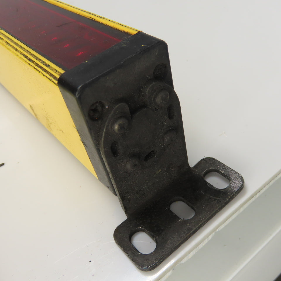 STI MS46-20-1130-Q1-X MiniSafe 4600 Safety Light Curtain Transmitter 24VDC