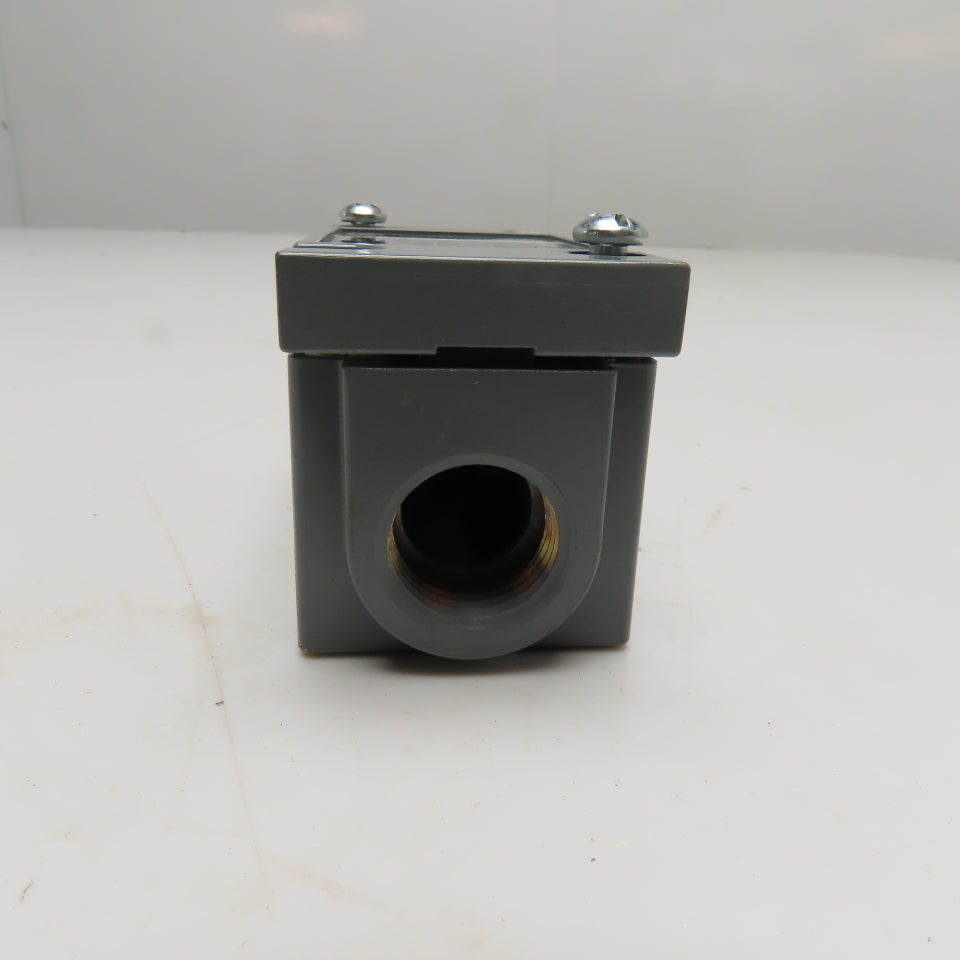 Allen-Bradley 802T-AP Oiltight Limit Switch NEMA A600 120-600VAC