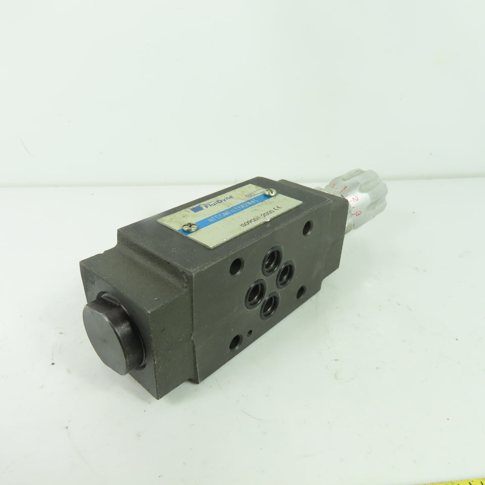 Western Fluidyne WFDGMFN3XA2W41 Hydraulic Flow Control Stack Valve