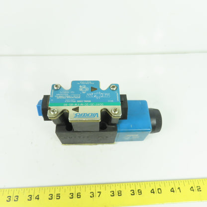 Vickers 02-109575 DG4V-3S-2C-M-FW-B5-60 Solenoid Directional Control Valve 120V