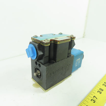 Vickers 02-109575 DG4V-3S-2C-M-FW-B5-60 Solenoid Directional Control Valve 120V