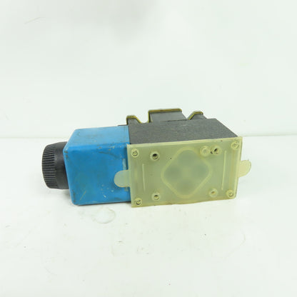 Vickers 02-109575 DG4V-3S-2C-M-FW-B5-60 Solenoid Directional Control Valve 120V