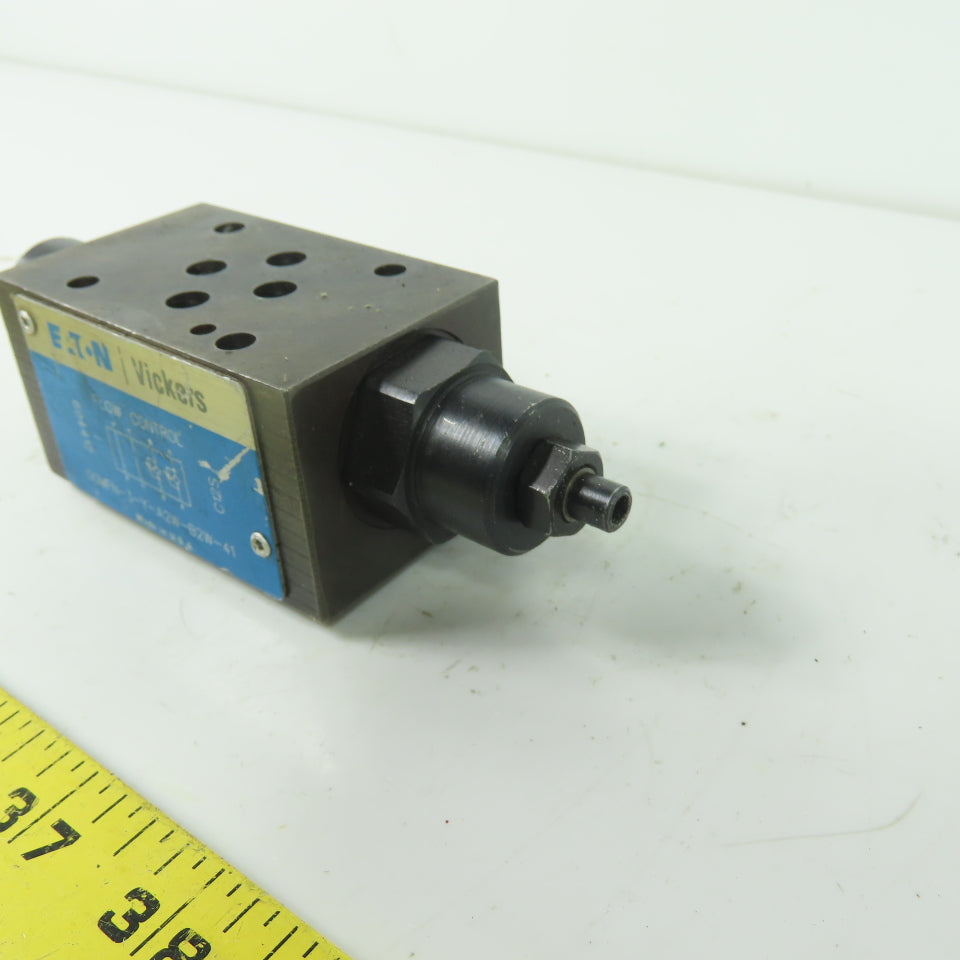 Eaton Vickers 694412 DGMFN-3-Y-A2W-B2W-41 Flow Control Valve Block